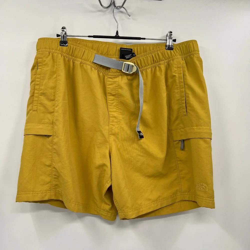 The North Face XXL Class V Belted Cargo Shorts Mens Yellow Nylon Hiking Gorpcore